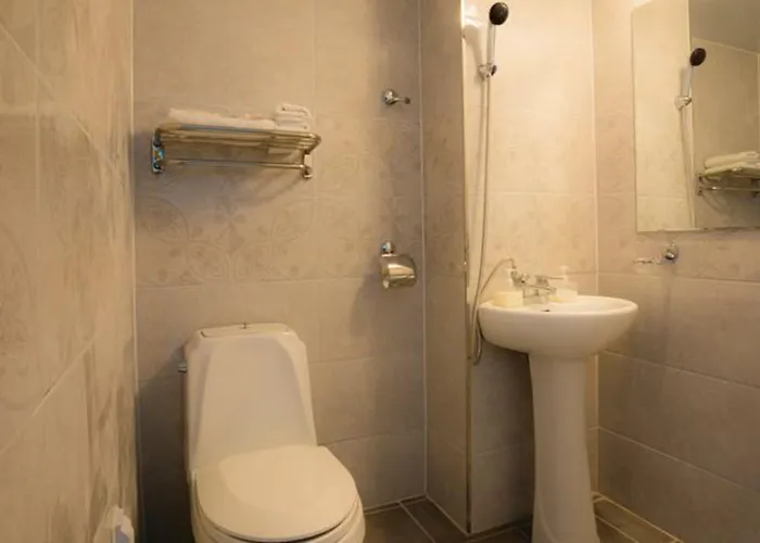 Hotel Gloryinn 3*